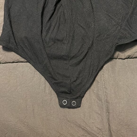 Express Black Body Suit - Picture 3 of 5